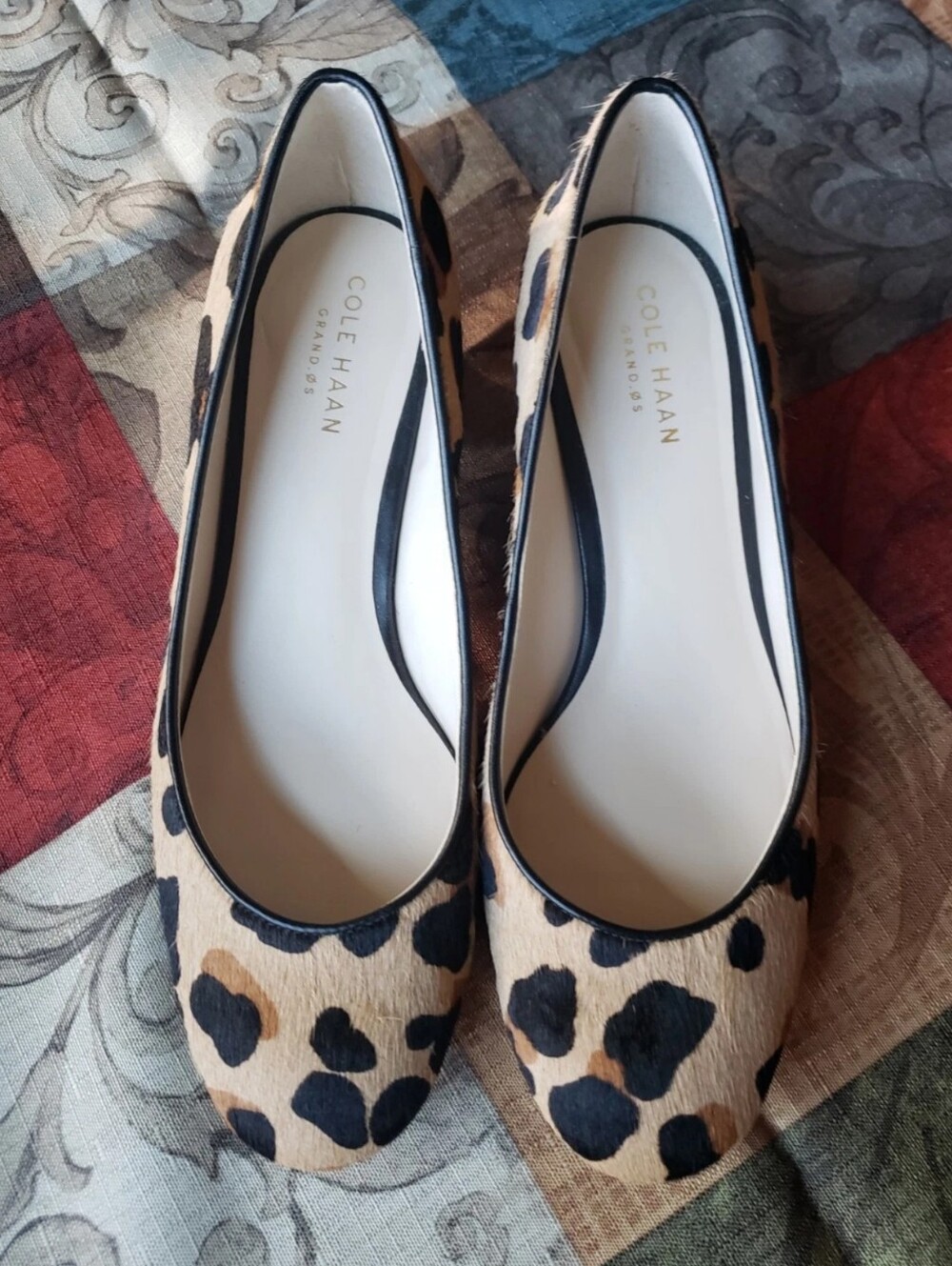 Cole Haan Lesli Leopard Calf Hair Block Heel Pumps Sz 6B